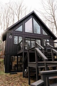 Petoskey places to stay, a frame cabin in michigan